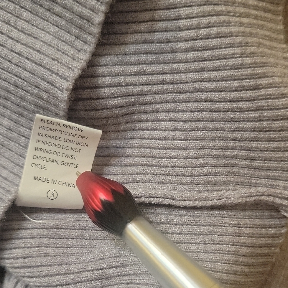 Women's Beige Turtleneck Sweater - Picture 5 of 6